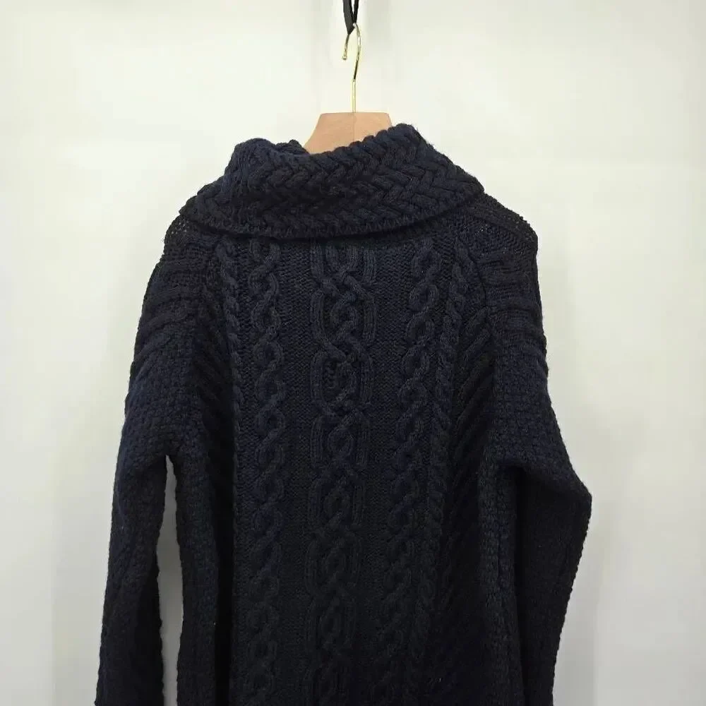 Saol Ireland 100% Merino Wool Sweater Size Medium Cable Knit Navy Blue